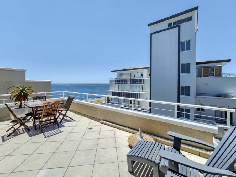 To Let 2 Bedroom Property for Rent in Sea Point Western Cape